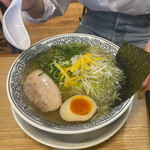 丸源ラーメン - 柚子胡椒塩ラーメン❓
            By masakun 