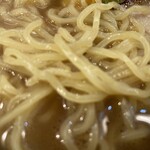山神山人 - 麺はちじれ麺