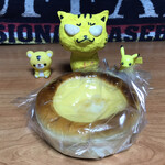 ブーランジェリー ユースケ - 料理写真:レモンクリームパン　180円（税込）