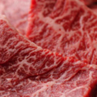 【吉澤畜産の和牛】注文ごとにカットし旨味を逃さずご提供