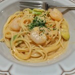 カミヤ - 季節のパスタ(海老と空豆) 1200円