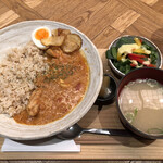 イナズマ お米研究所 - 発酵カレー定食