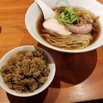 麺屋 六感堂 - THE RAMEN（醤油）＋チャコ飯
