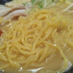 Hachimiisshin - 麺のアップ