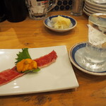 すし酒場 さしす - うにく ＆ 冷酒（赤武 純米）