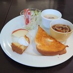 Kafe Venthi - ●ホットコーヒー（モーニングサービス付き）420円