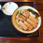 沖縄食堂 きたやま - きたやまそば　\700(21-04)