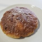 ラ・ヴィ・エクスキーズ - メロンパン(180円)