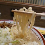 田中そば店 - 麺リフト