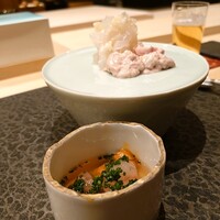 すし昇 - 皮剥糸造り&皮剥肝を馬糞雲丹&甘海老ポン酢につけていただきます。