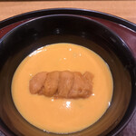 日本料理 太月 - フルコース１７３２５円。雲丹玉うどん。只者ではない釜玉うどんに、たっぷりの雲丹です。この雲丹で高い値段を、という見方もありますが（笑）、とーっても美味しかったです（╹◡╹）（╹◡╹）