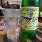 本手打ちうどん みずき - マスカットサイダー