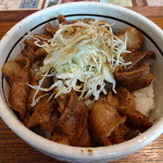 本手打ちうどん みずき - ホルモン丼