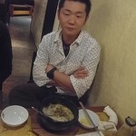 炭火焼肉酒家 牛角 - JIROCK氏は焼肉屋さんの石焼チーズカレーをチョイス