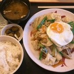 宮本むなし - 野菜炒め定食　590円