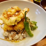 居酒屋まるこ - アナゴ天丼