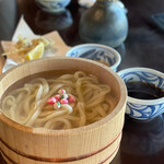 地酒と饂飩 たらいうどん椛や - 釜揚げうどん並