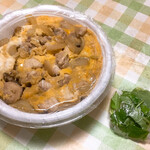 三酉屋 - お土産で親子丼702円