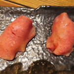 肉割烹バル 生粋 - 2021年の｢伊賀牛の大トロ炙り肉寿司｣550円×2
