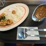 タイガーカレー - タイガーカレーライス(830円)