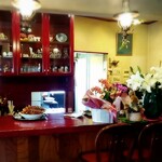 エンジェルズ - 店内は艶やかな花いっぱい