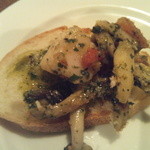 フォセッタ - ホタテとたっぷりのキノコ