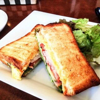 カフェファルファーレ_1