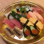 Hamagurume Tomo Esushi - 