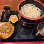 かつ処 季の屋 - ざるうどんの温は(釜揚げうどん)・ミニカツ丼