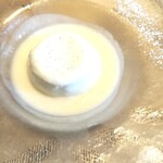 La Brianza - ビアンコマンジャーレ洋梨とヨーグルトと蜂蜜のソース。洋梨のさわやかソースがミルキーなパンナコッタと合うわぁ＼(^-^)／おいしい♡洋梨が季節感ね～