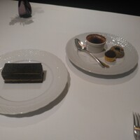 メゾン ポール・ボキューズ - ワゴンデセールより