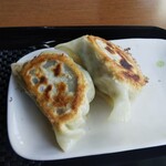 Ranran Kafe - 餃子