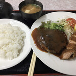 冨士屋 - デミハンバーグ＋サーモンカツ890円