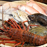 麺酒屋からから - その日仕入れる、その時期旬の市場で仕入れる厳選鮮魚