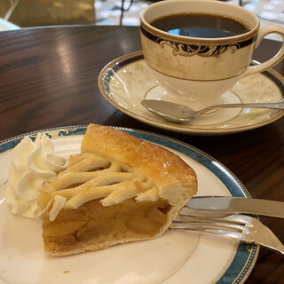 カフェ アマティ_0