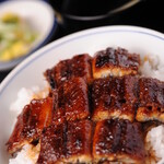 西本 - うなぎ丼　2600円