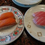 太助寿司 - サーモン、マグロ