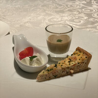 DINING 六区 - 