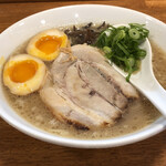 とんこつラーメンまるとん屋 - まるとん(極)