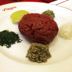 ブラッスリー・ヴィロン 丸の内店 - きたあーヽ(´▽｀)/馬肉タルタルステーキ原材料
