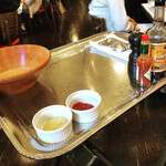 ブラッスリー・ヴィロン - ここで、材料の説明をしながら作ってくださいます。(入荷が少なくなっているそうなので、予約してください)