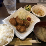 家庭料理居酒屋 よってって - ♪唐テリ定食 ¥500