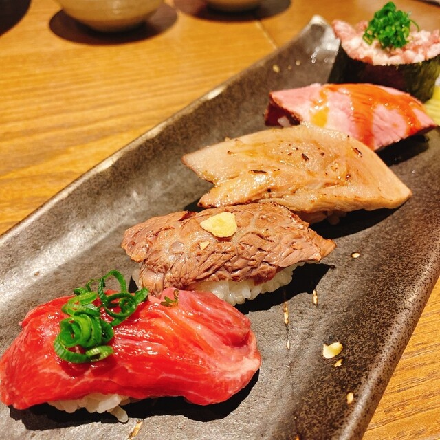神楽坂肉寿司 旧店名 肉学肉寿司 牛込神楽坂 焼肉 ネット予約可 食べログ