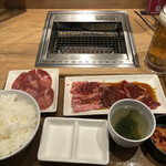 焼肉ライク - ♪特命'sセレクション ¥1130
            (牛タン&匠カルビ&ハラミセット+グラス生ビール)