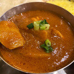 インド＆バングラデシュ料理 ショナルガ - 本日のランチカレー：チキンと大根