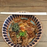 串焼ホルモン 壽 - 国産牛ハラミ焼肉丼(肉増量)