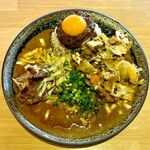 吉田カレー  - ミックス辛口多め 小・豚・チーズ・アチャール