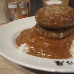 Hinoyakare - メガチーズinハンバーグカレー(並)