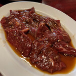 徳寿園 - ハラミ焼