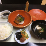 活魚料理 味一休 - 